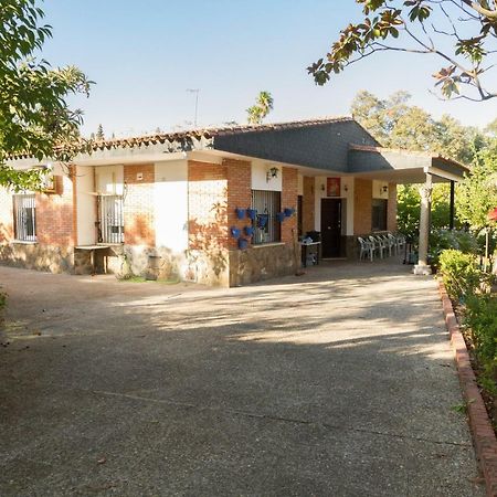 Fantástico chalet nuevo con piscina en Av. Brillante Villa Córdoba Buitenkant foto