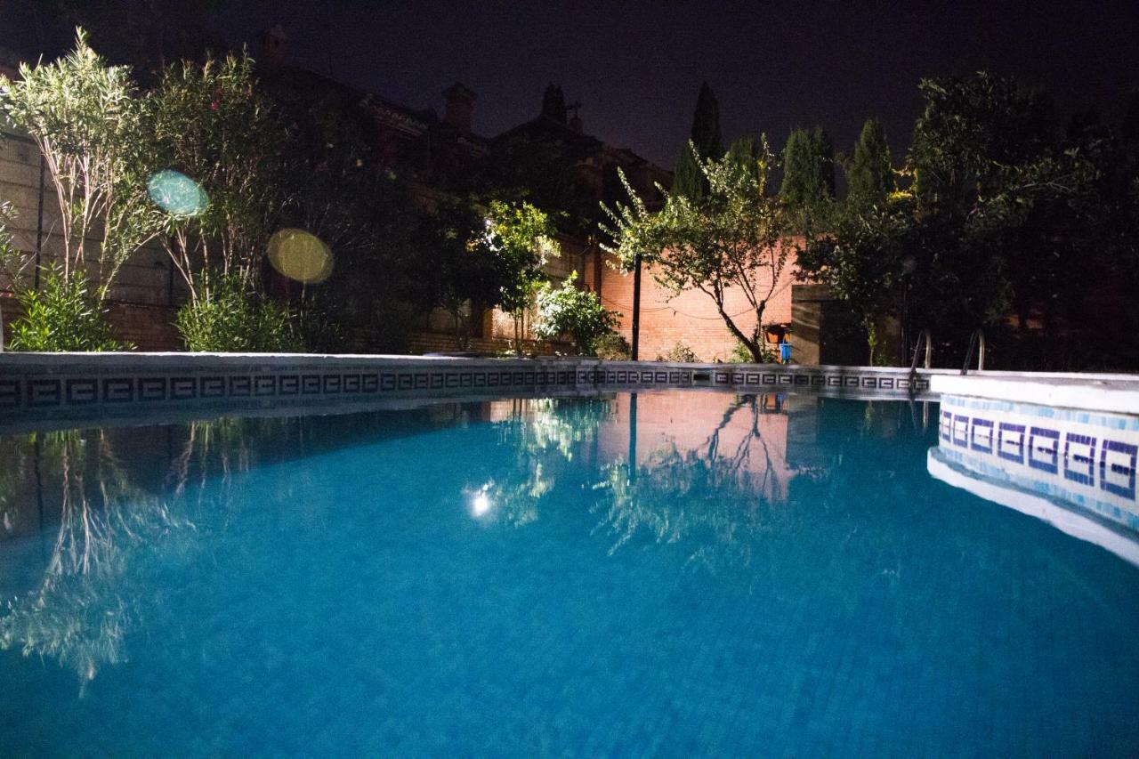 Fantástico chalet nuevo con piscina en Av. Brillante Villa Córdoba Buitenkant foto