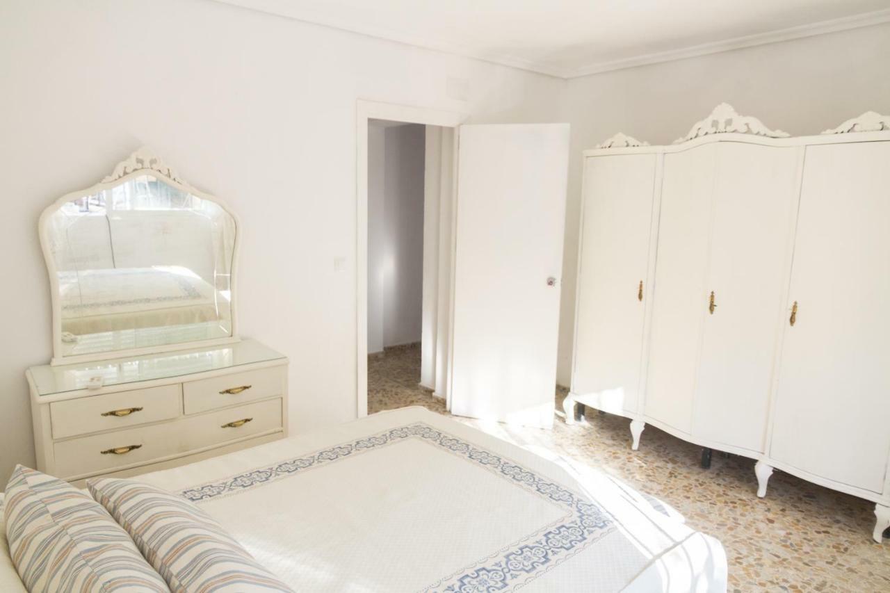 Fantástico chalet nuevo con piscina en Av. Brillante Villa Córdoba Buitenkant foto